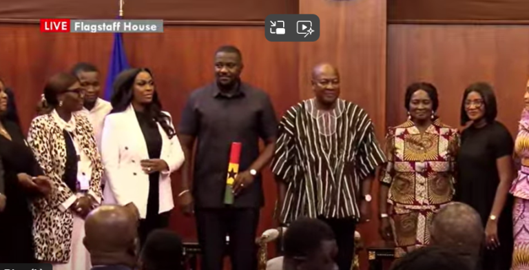 Mahama swears in Dumelo, Srem Sai, Suhuyini, other deputy ministers