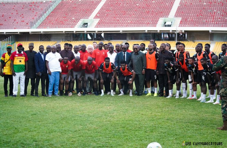 “We haven’t given up on you” – Mahama tells Black Stars
