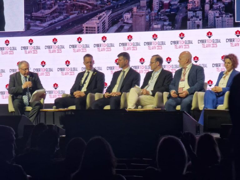 Leaders urge stronger Cybersecurity collaboration