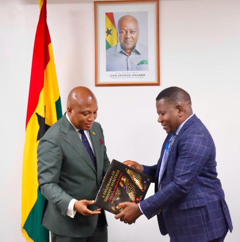UNESCO Country Representative pays courtesy call on Foreign Minister