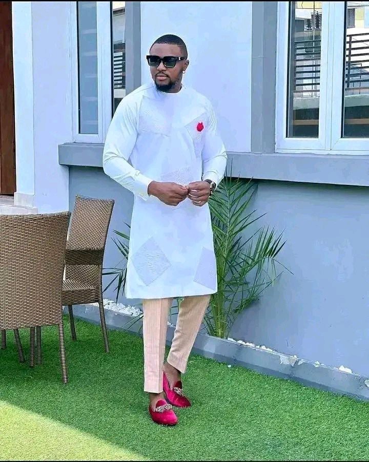 Cool and Rich Senator Styles You Can Wear to Any Event as a Man