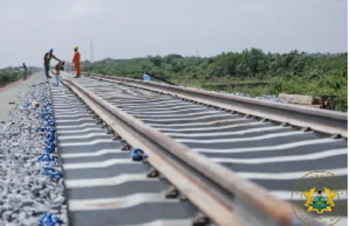 Sad News – Ghanaian Woman Killed After Being Struck By Train While Walking With 5 Year Old Daughter on Tema-Mpakadan Railway