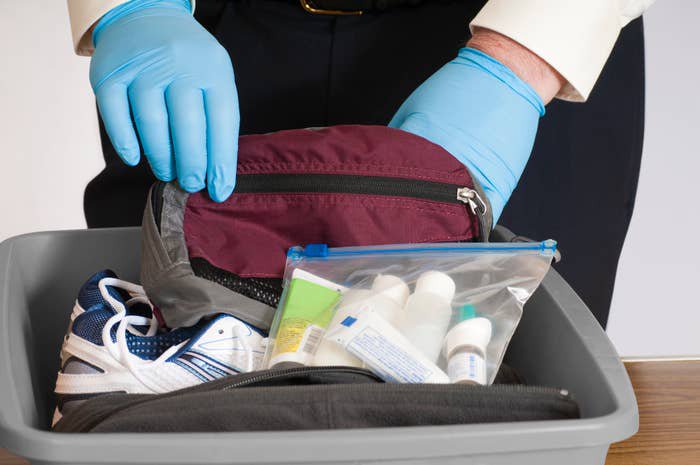 A White TSA Agent Stopped A Black Woman For A Common Beauty Item In Her Bag, And Her Experience Is Unfortunately SOOO Relatable