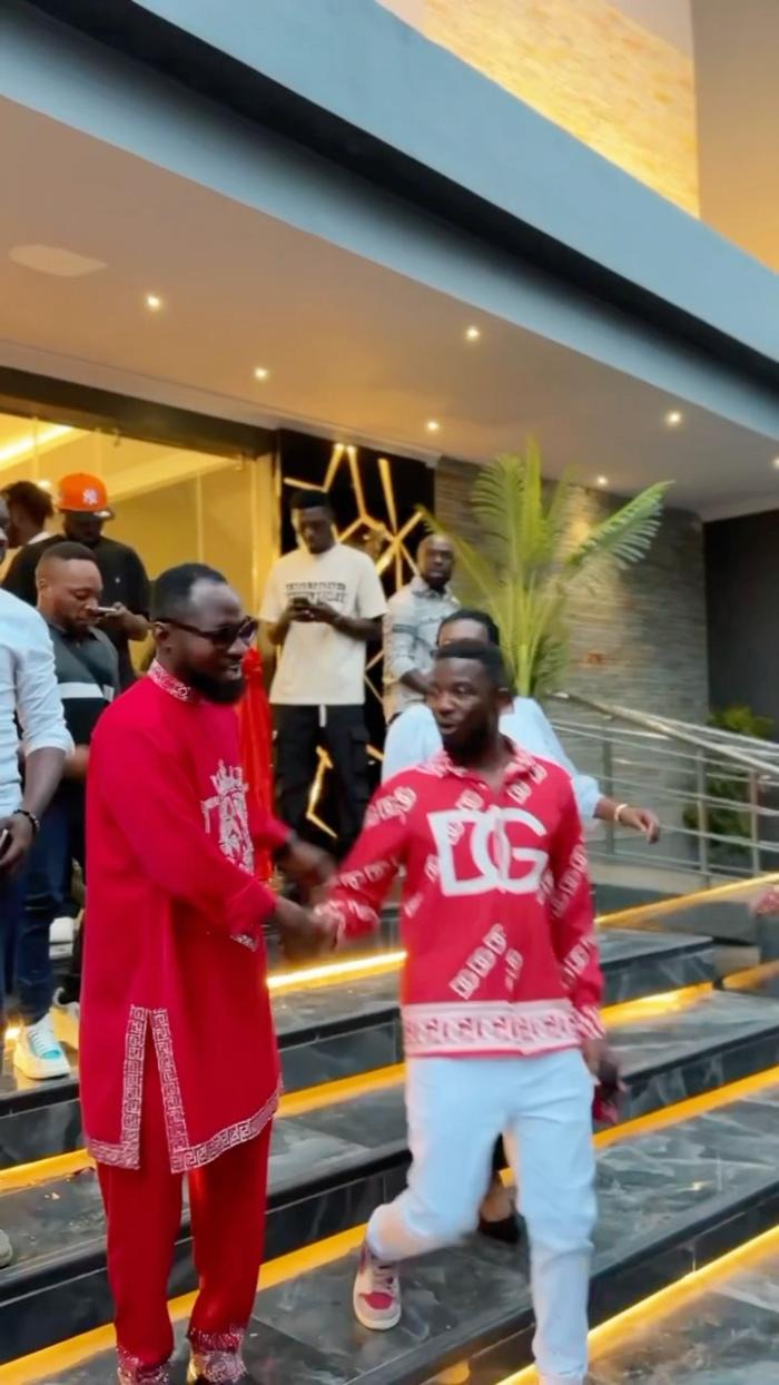 God Bless Bra Kwaku – Fans Hail Kwaku Manu after Revealing Funny Face Now Lives with Him To Help His Recovery