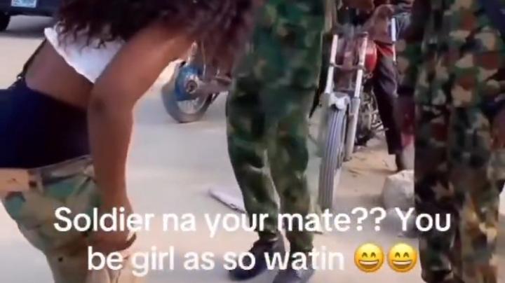 Moment Ghana Soldiers Confronts Woman Wearing Military Uniform