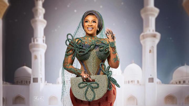 Serwaa Amihere Slays In A Kente Outfit In Celebration Of Eid-ul-fitr