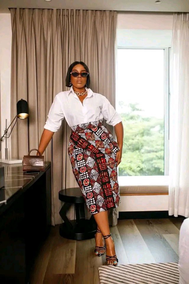 Catching Ankara skirts And Top Combinations For Classic Ladies