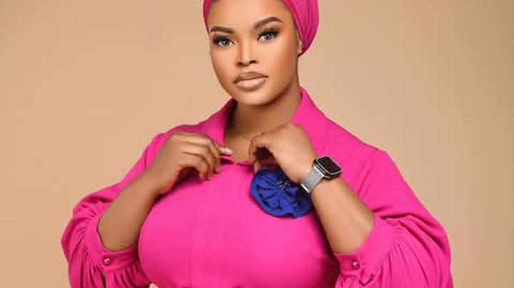 Decent And Modern Outfits Inspired By Ayisha Yakubu