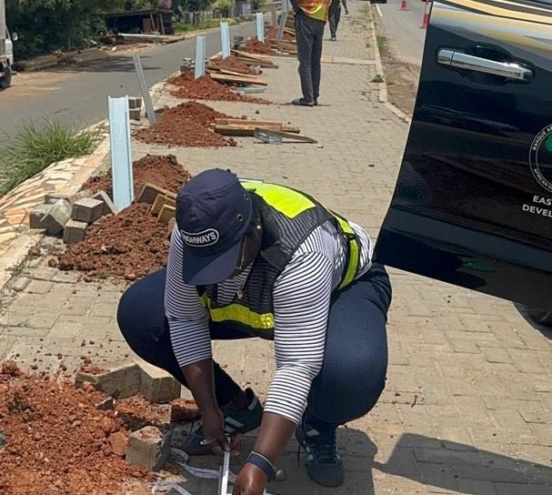 Roads Ministry begins installation of crash barriers to boost highway safety