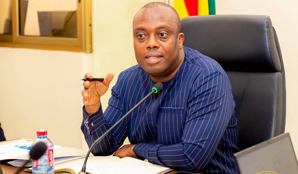 Government to discuss fare reductions with transport operators – Ampem Nyarko