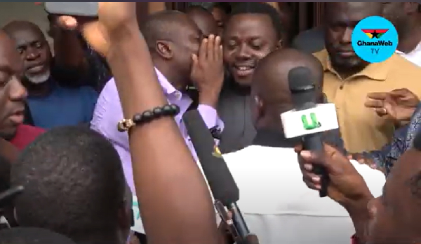 ‘What is wrong with you? Why are you stubborn?’ – Watch as Afenyo-Markin ‘disciplines’ Ntim Fordjour