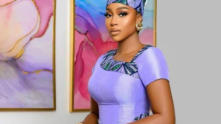 Elegant Ankara Outfits For Boss Ladies