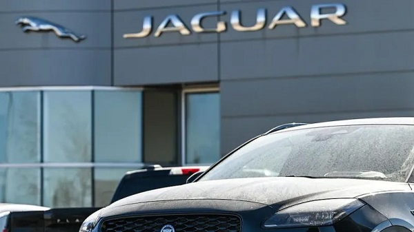 Jaguar Land Rover to pause US shipments over tariffs