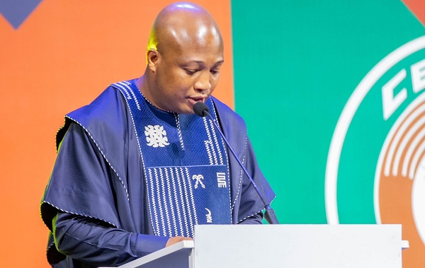 Sanctions loom for passport officials who delay delivery, gov’t announces