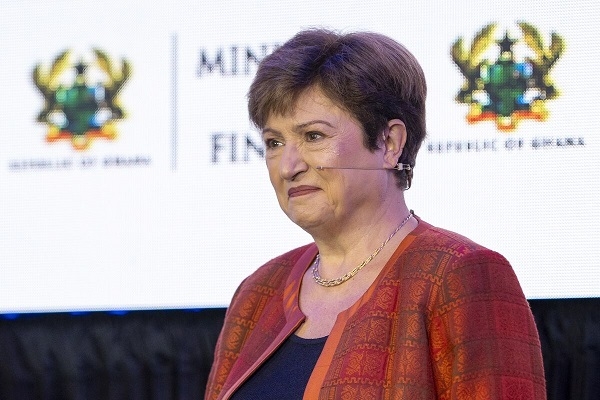IMF downgrades global growth to 2.8% in 2025