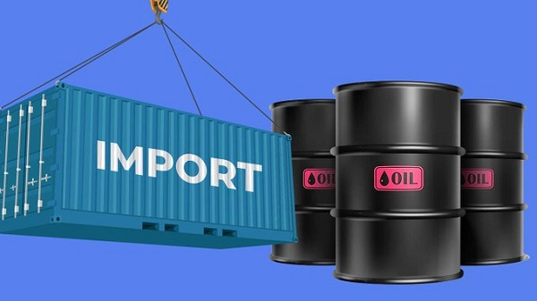 Crude oil falls below $60 for first time since 2021