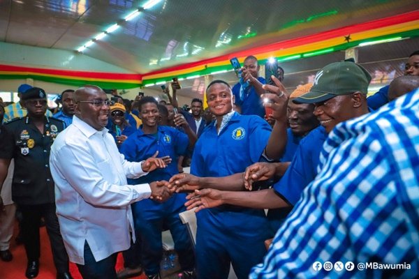 Dr. Bawumia Donates GHC 3 Million to NPP for Welfare Initiatives