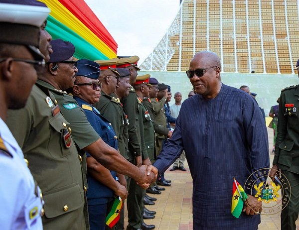 Air Force takes over guard duties at presidency