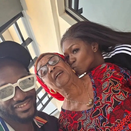 Video: 2Face’s mother meets singer’s lover, Natasha months after rejecting relationship