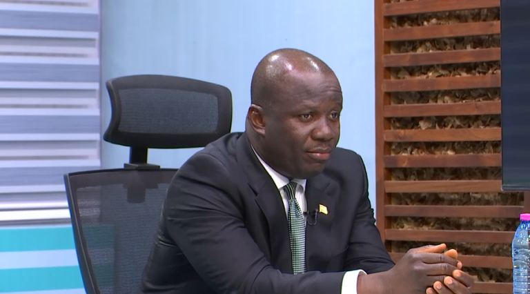 I never said Mahama appointed 100 presidential staffers