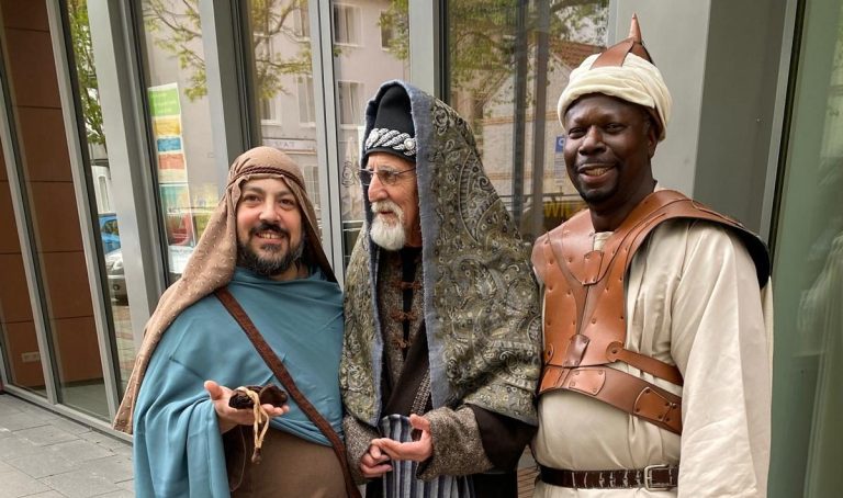 Highlife star Kofi Eiphos stars in Jesus Christ’s crucifixion play in Germany