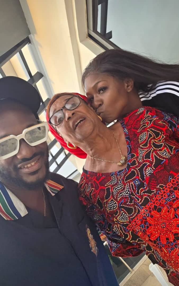 2face reunites with mother amid rumoured marriage to Natasha Osawaru