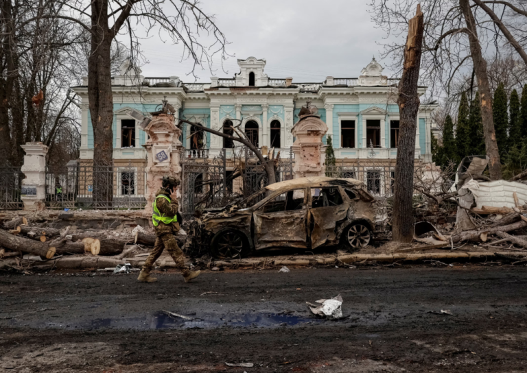 Russia says it is not easy to agree to Ukraine peace deal with US