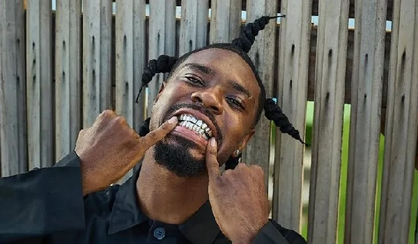 Beeztrap wins Best New Artiste of the Year