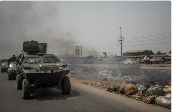 Gunmen kill 30 during ‘vicious’ attack in southeast Nigeria