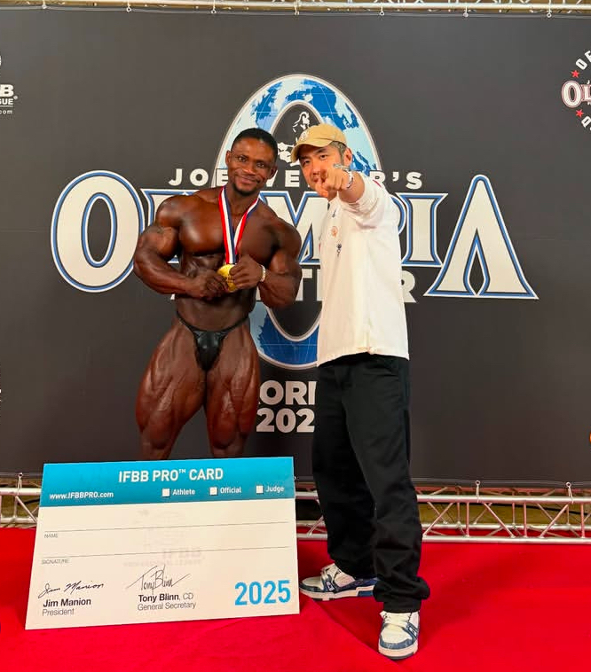 Ghana’s Eric Safo crowned overall champion at Olympia Amateur Korea 2025