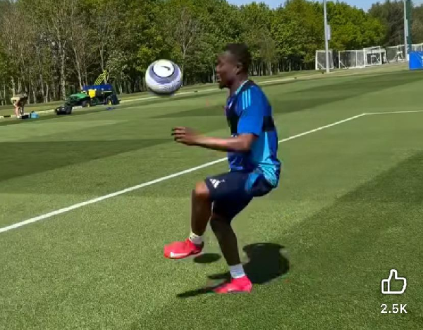 Watch as Fatawu Issahaku returns to light training after ACL injury