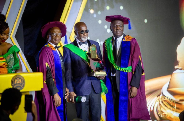 Otumfuo Osei Tutu II honors Andrew Kwabena Asamoah at 2025 Millennium Excellence Awards