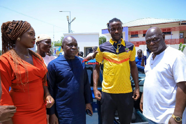 Seidu Agongo surprises Black Stars goalkeeper with car gift
