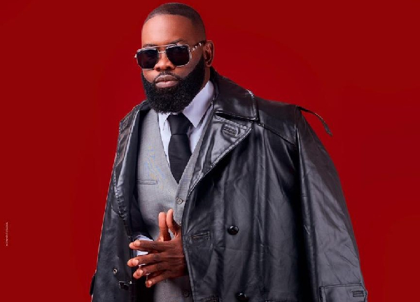 Maxi Sway teams up with Ras Kuuku and Ponobiom on ‘Legalize’