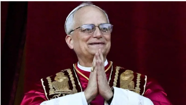 Why Popes dey change dia names and wetin di names mean?