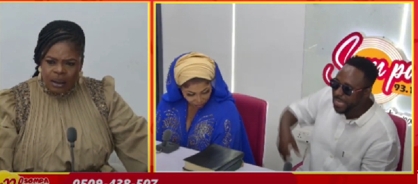 ‘Side chick’ demands GH¢3 million after discovering her boss is married, drags him to live TV show