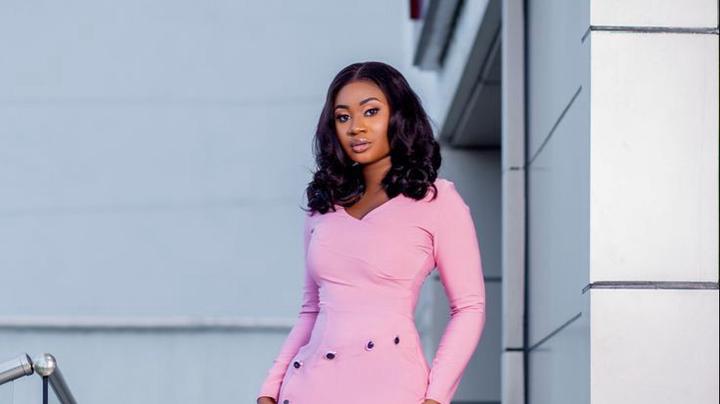 Corporate Wear Ideas for the Modern Professional Woman