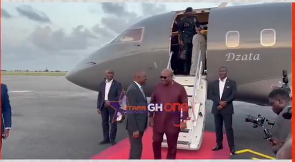Mahama arrives in Abidjan for AfDB Meetings on brother’s jet amid presidential fleet controversy
