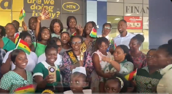 Naomi Oyoe Ohene Oti returns to Ghana after global nursing award win
