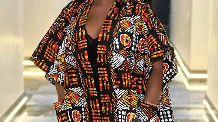 Married women, you should add these Ankara kimono jackets to your closet.