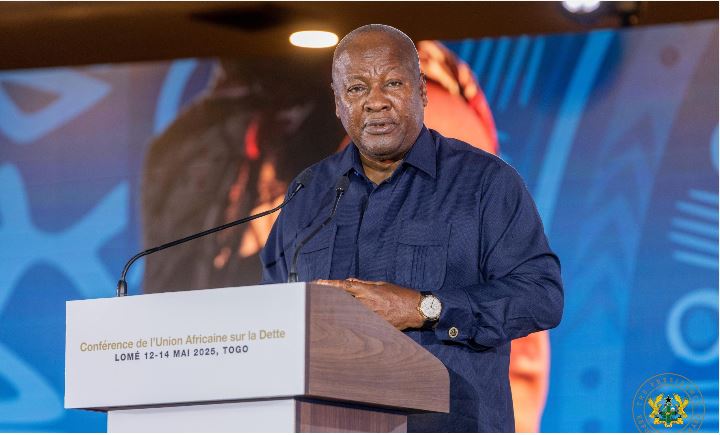 Mahama slams NPP over “deceptive” Sunyani hospital upgrade