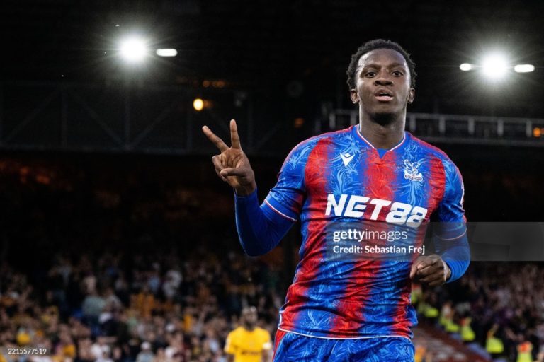 Eddie Nketiah scores twice in Crystal Palace win over Wolves