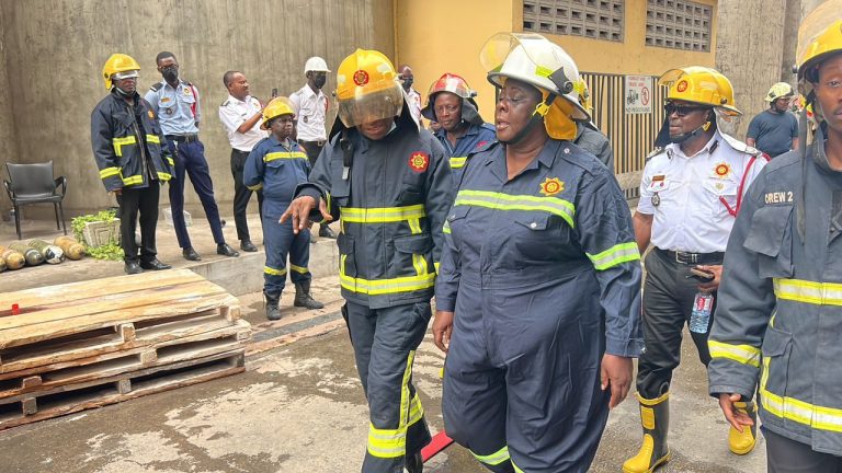 Tema fire: Chief Fire Officer joins firefighters to extinguish flames