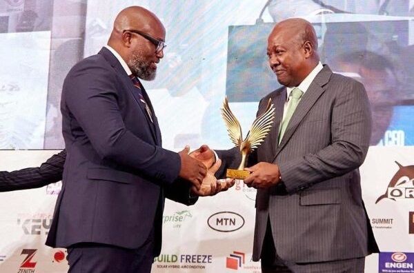 Daniel McKorley named Salt Mining CEO of the Year at 2025 Ghana CEO Summit