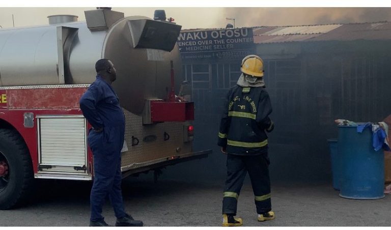 A/R: Fire destroys several apartments at Bomso