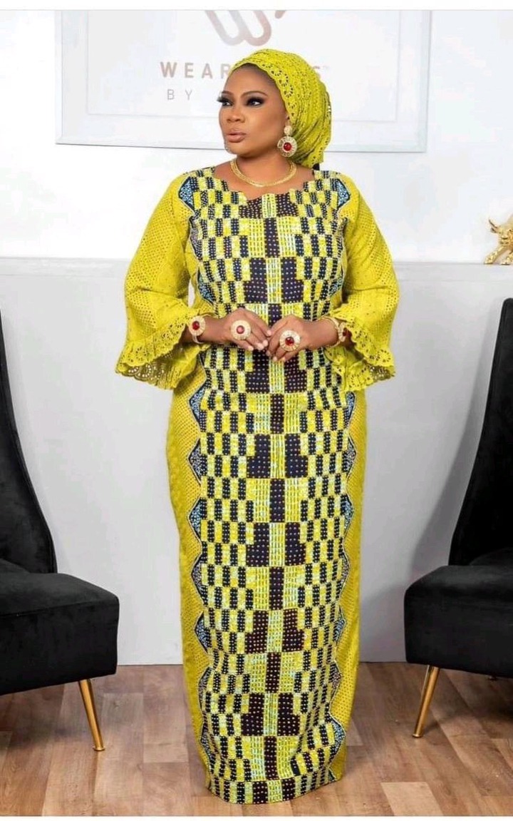 Graceful Traditional Outfits for Mothers Perfect for Every Occasion