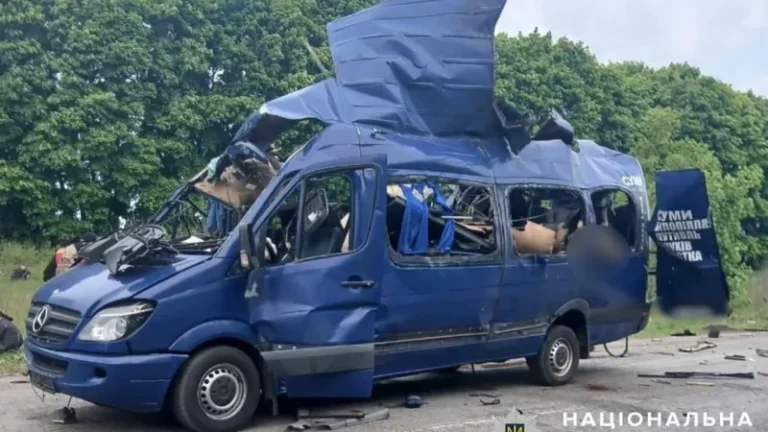 9 killed in Russian strike on civilian bus in Ukraine