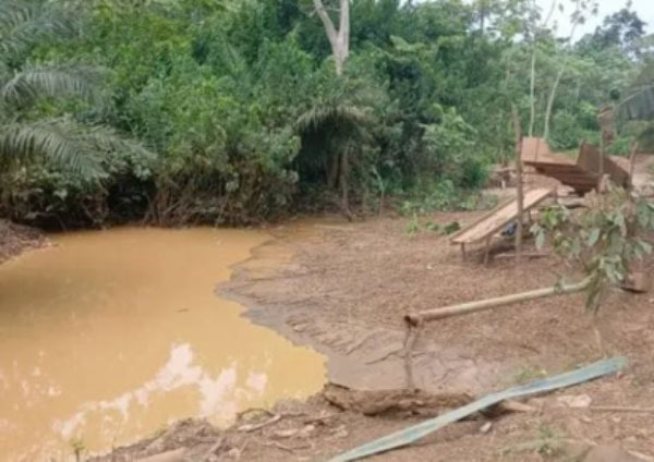 4 Die In Galamsey Pits