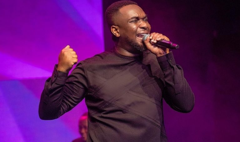 Joe Mettle reaffirms dominance with Best Gospel Artiste, Vocal Performer awards