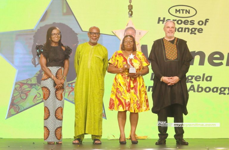 MTN Ghana honours community champions at 2025 Heroes of Change Awards